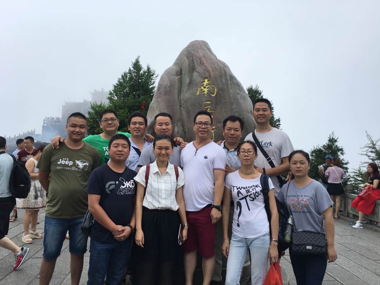 1-1PI0140040941.jpg